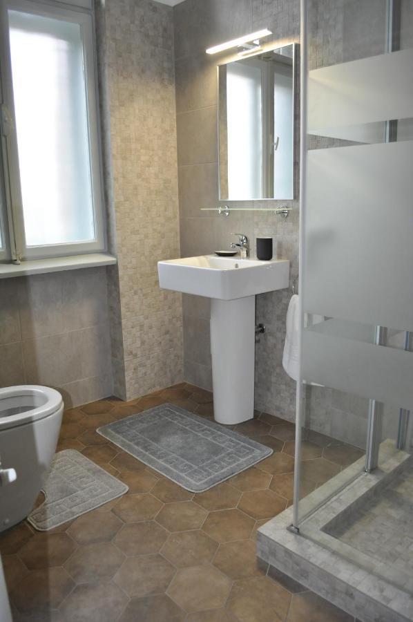 Hotel Triumf Bukurešť Exteriér fotografie