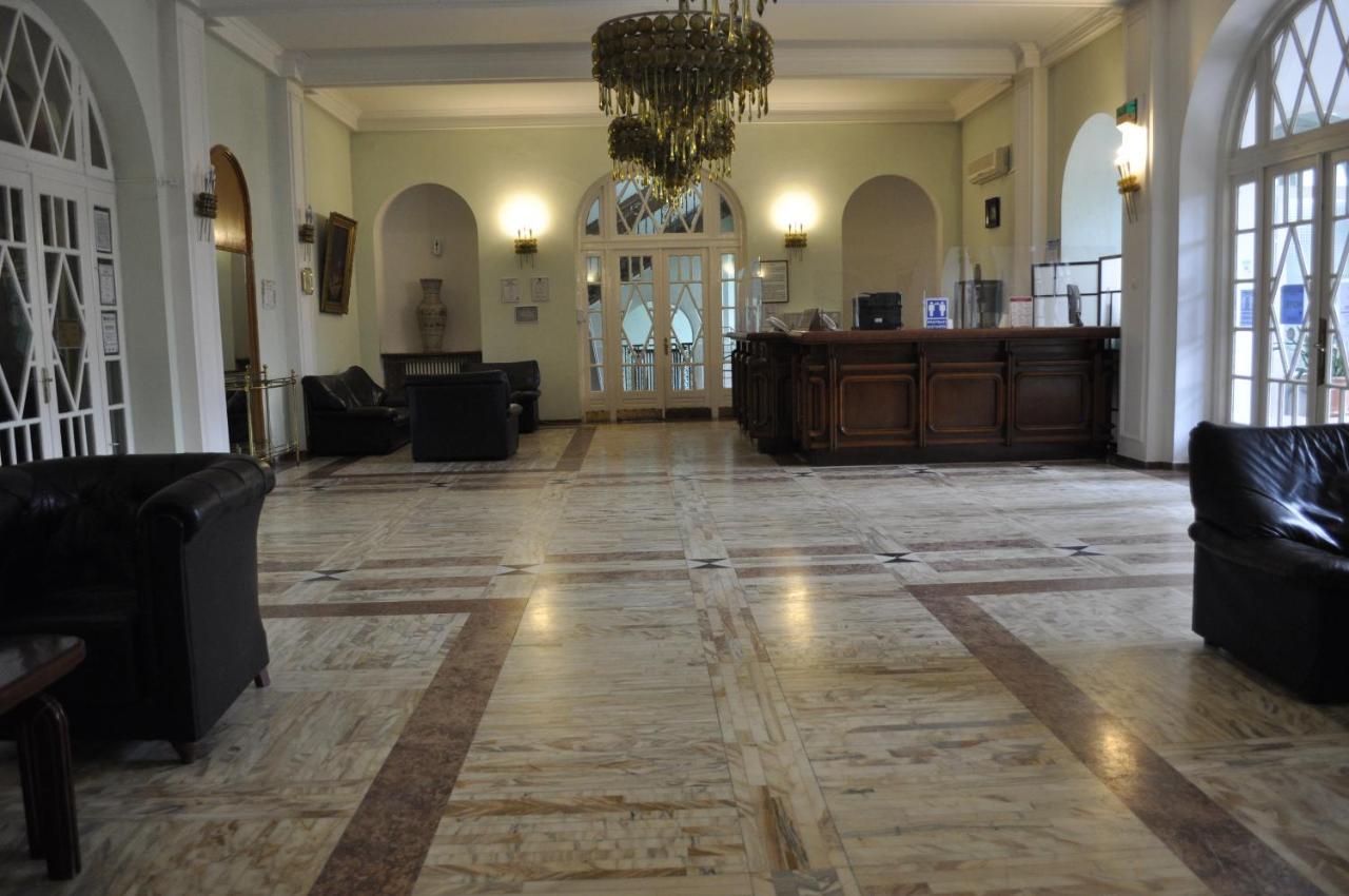 Hotel Triumf Bukurešť Exteriér fotografie