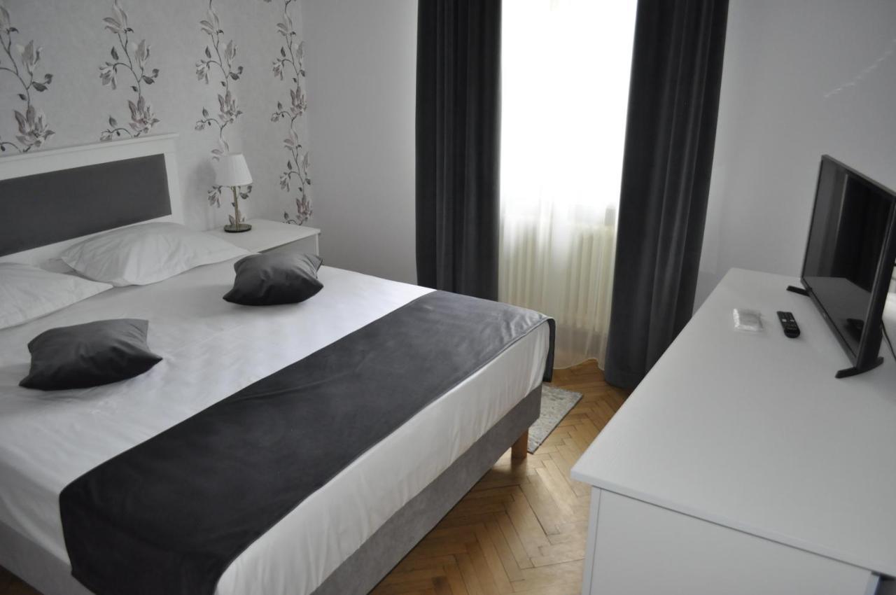Hotel Triumf Bukurešť Exteriér fotografie