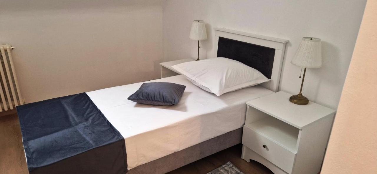 Hotel Triumf Bukurešť Exteriér fotografie